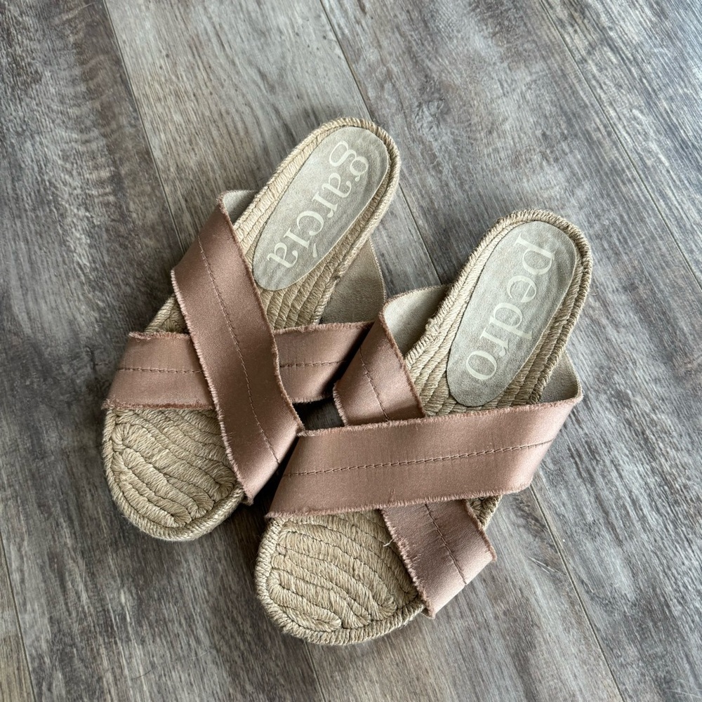 NWOT! Pedro Garcia Criss Cross Espadrille Sole Slide Sandals - Satin Blush - Picture 5 of 5